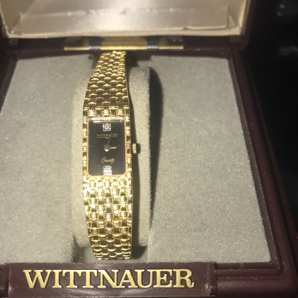 Watch - Picture 3 of 3
